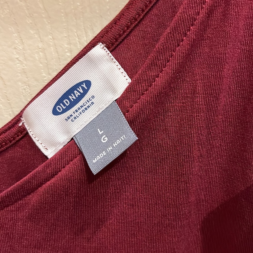 Old Navy rayon v neck tanks - Picture 3 of 5